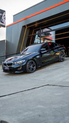 BMW 320i 2.0 16V TURBO FLEX M SPORT AUTOMÁTICO BMW 320i 2.0 16V TURBO FLEX M SPORT AUTOMÁTICO
